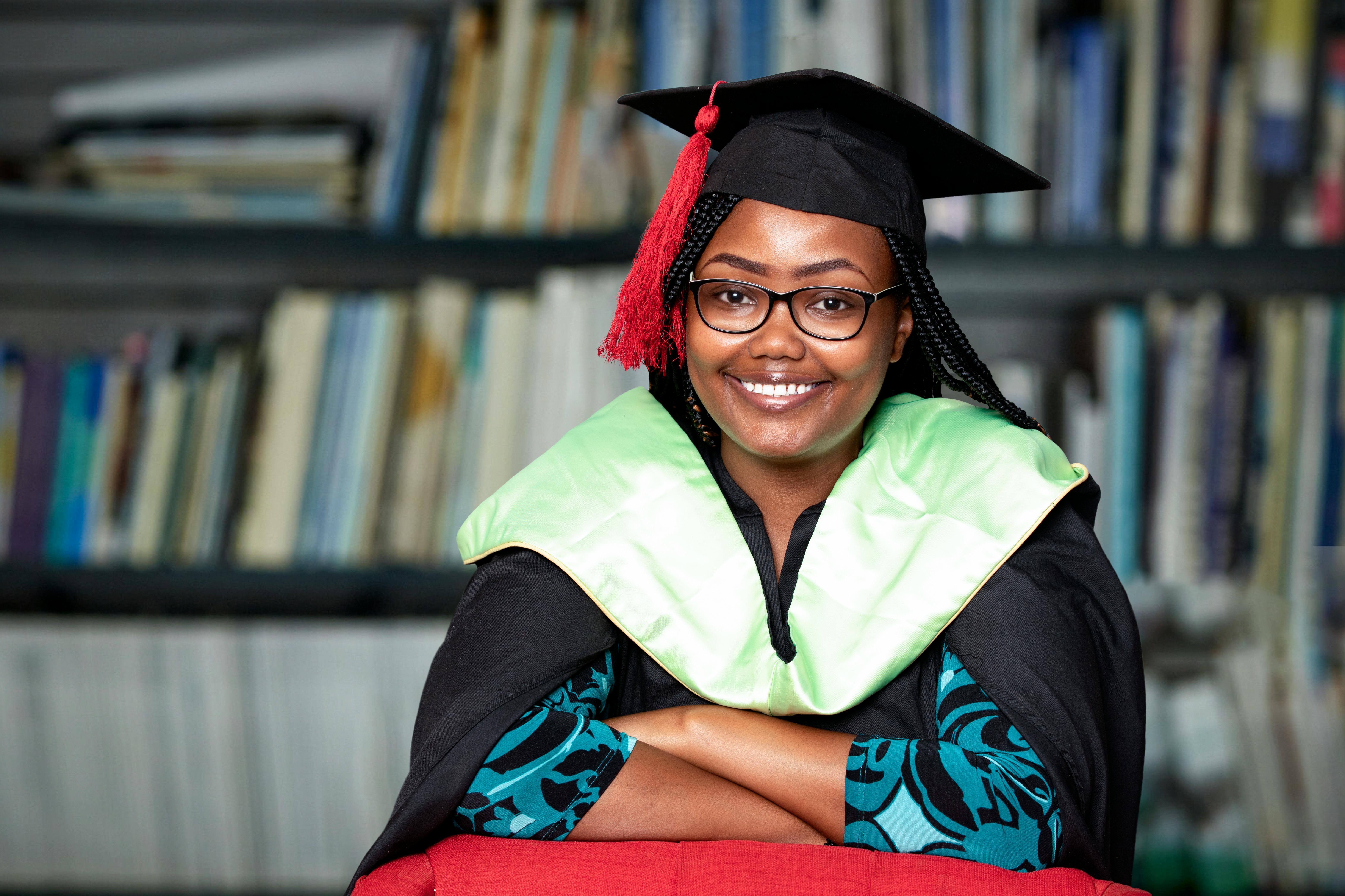 Photo d'étudiants dans les locaux de l'école Altéa Business & Digital School
